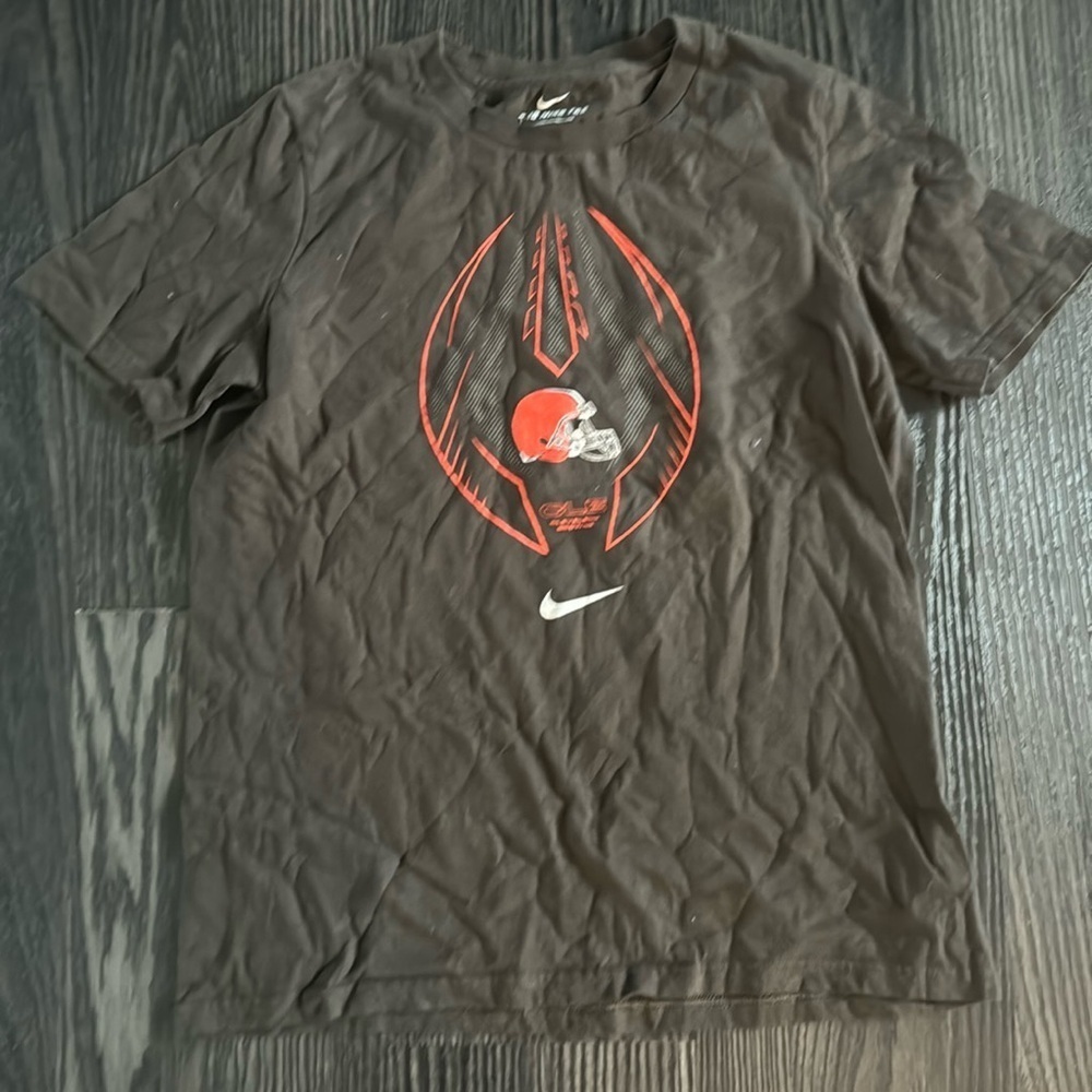 🍍CLEVELAND BROWNS T SHIRT 🍍YL🍍J-1